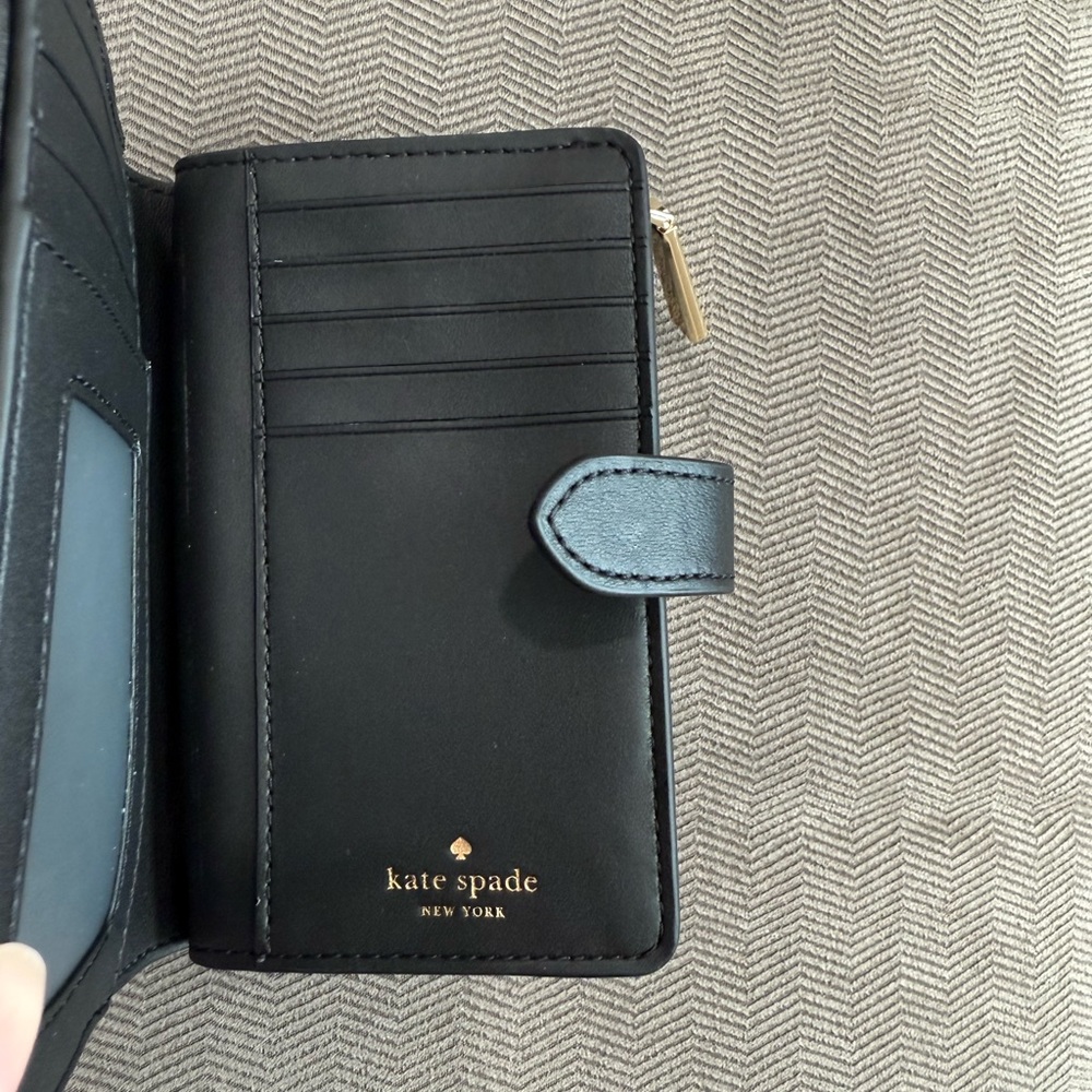 Kate Spade Black Quilted Leather Wallet Brand New with Tags - Picture 4 of 9